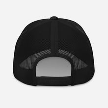 Load image into Gallery viewer, world's worst trucker cap